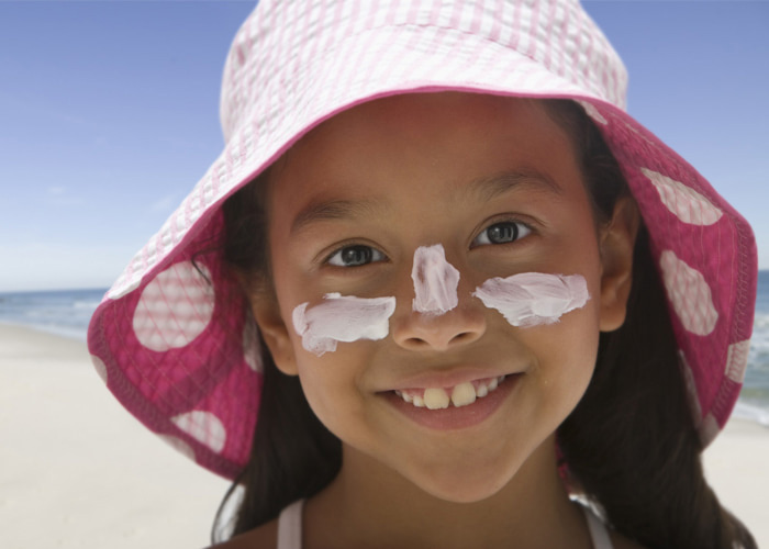 ضد آفتاب کودکان چیست و چه ویژگی هایی دارد؟