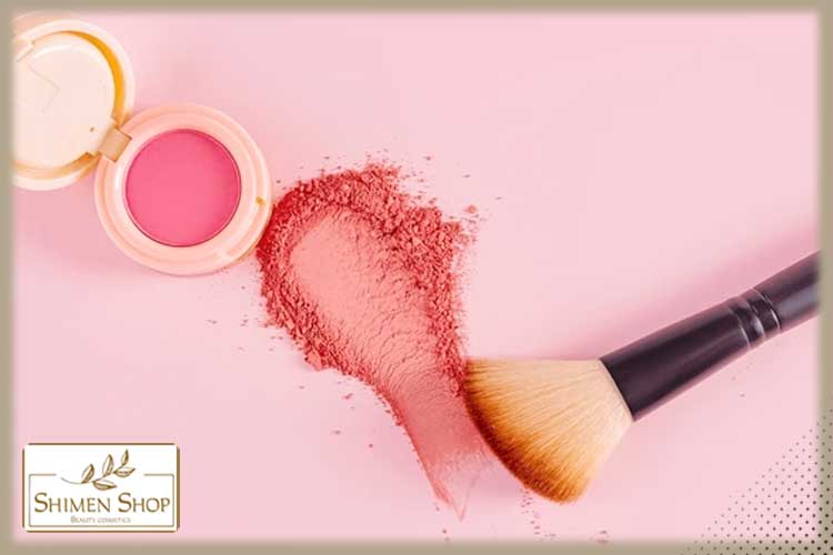 رژگونه و هایلایتر برای درخشش طبیعی پوست