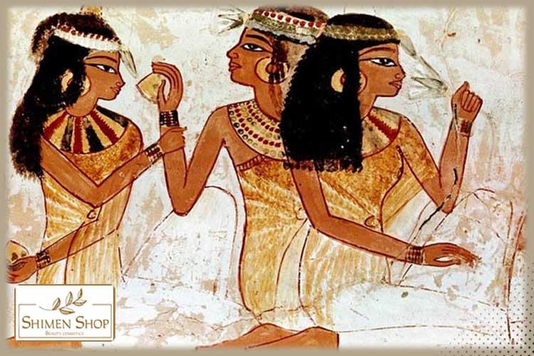 تاریخچه رژلب و داستان شکل‌گیری آن